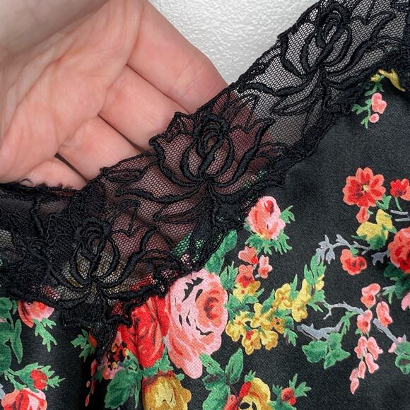 Victoria's Secret Gold Label VTG spagghetti Strap Cropped Cami floral Small - Picture 3 of 10